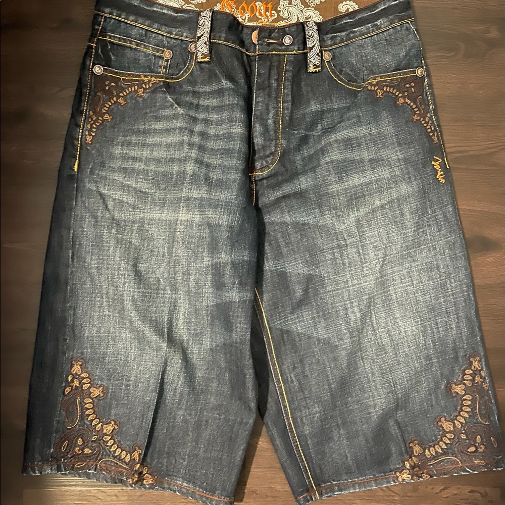 100% authentic Coogi men’s shorts